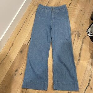 EUC! Pilcro wide- leg high waisted jeans. Sz 27